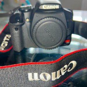 Canon EOS rebelT1i